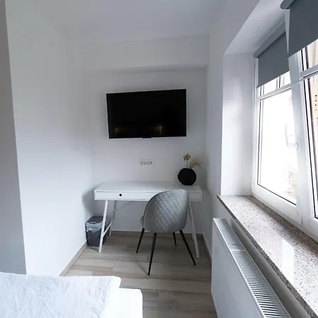 Bed and breakfast Double With Breakfast Free Parking And Ev Ready