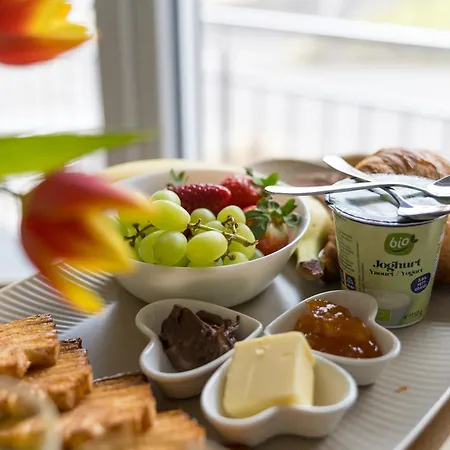 Double With Breakfast Free Parking And Ev Ready 3*